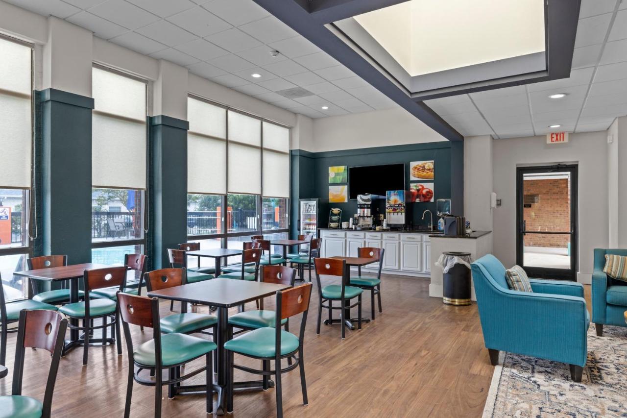 Garnet Inn & Suites, Morehead City Near Atlantic Beach Екстер'єр фото