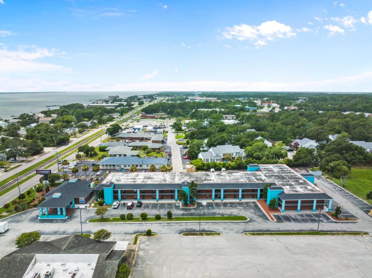 Garnet Inn & Suites, Morehead City Near Atlantic Beach Екстер'єр фото