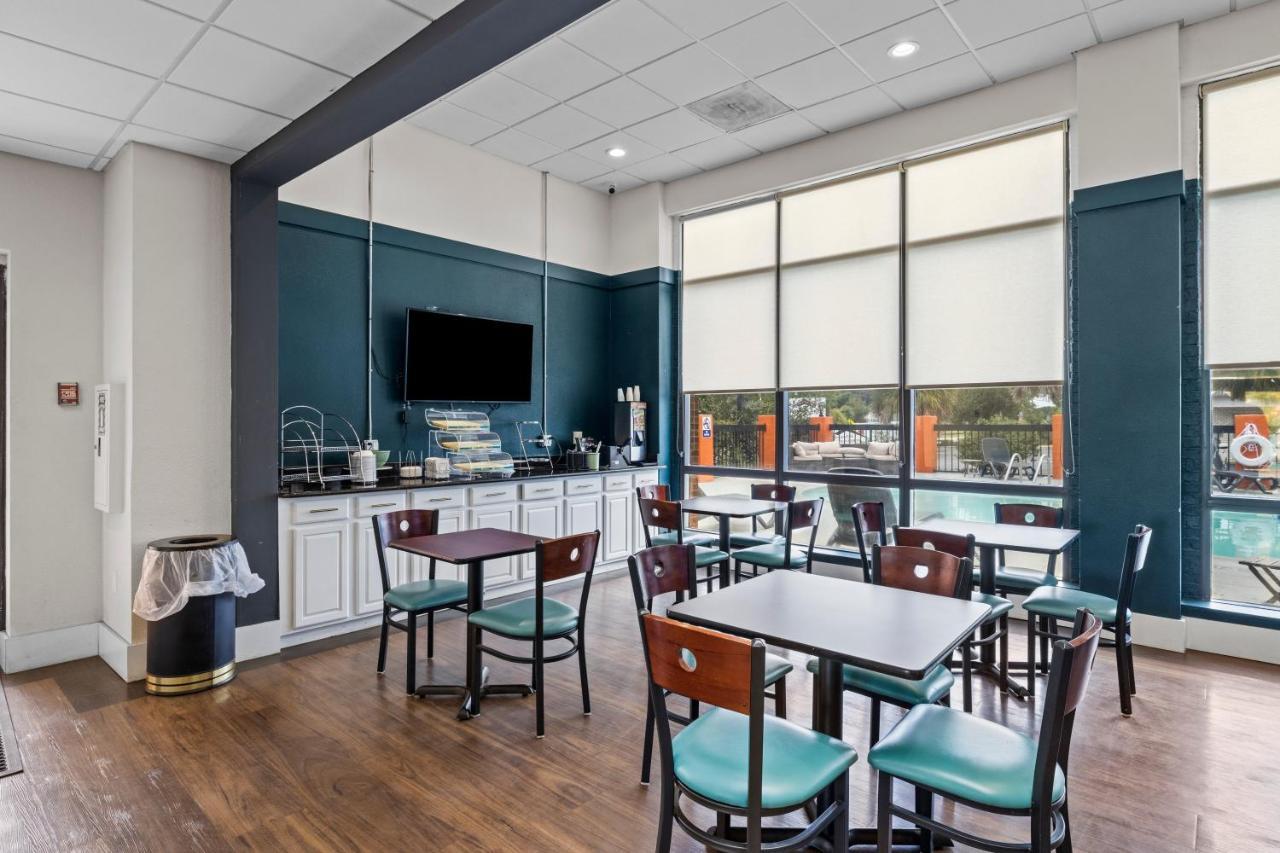 Garnet Inn & Suites, Morehead City Near Atlantic Beach Екстер'єр фото