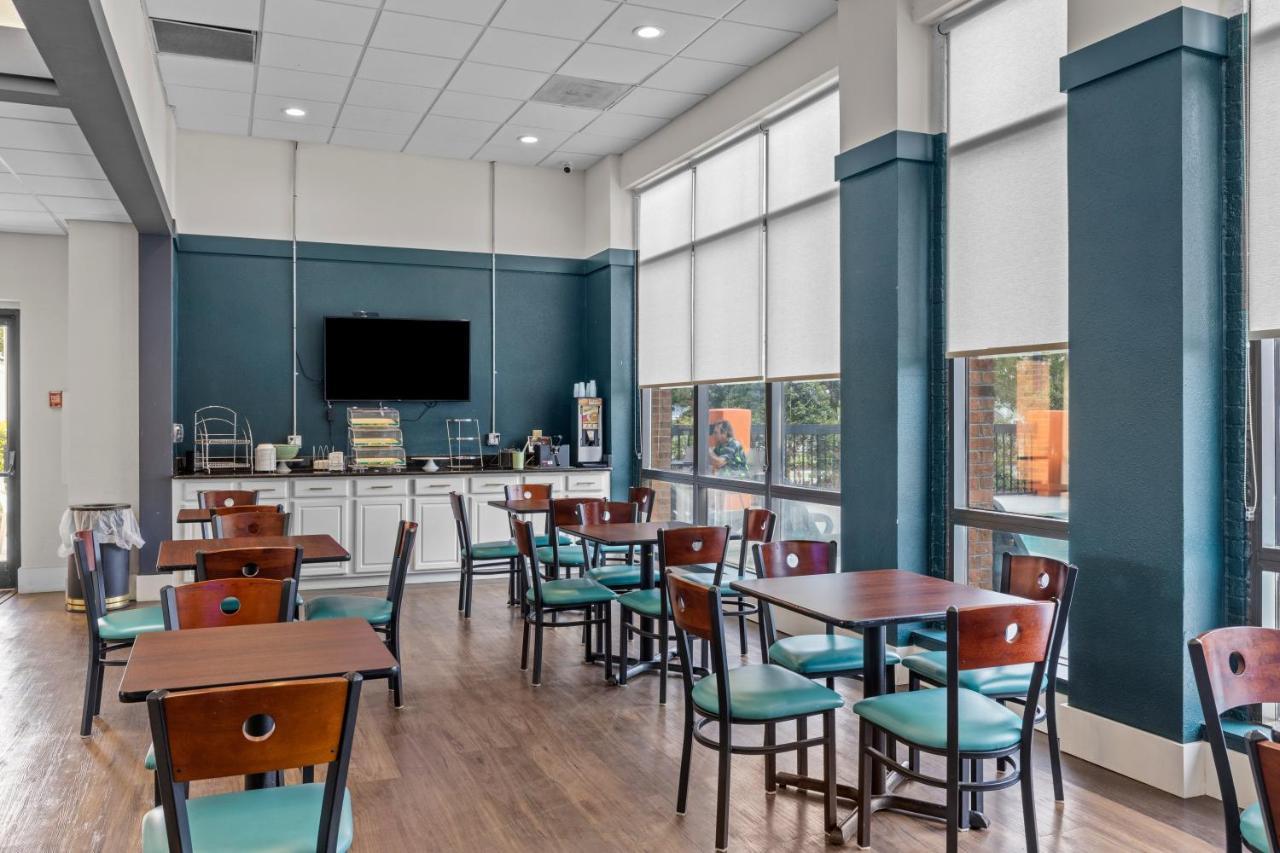 Garnet Inn & Suites, Morehead City Near Atlantic Beach Екстер'єр фото