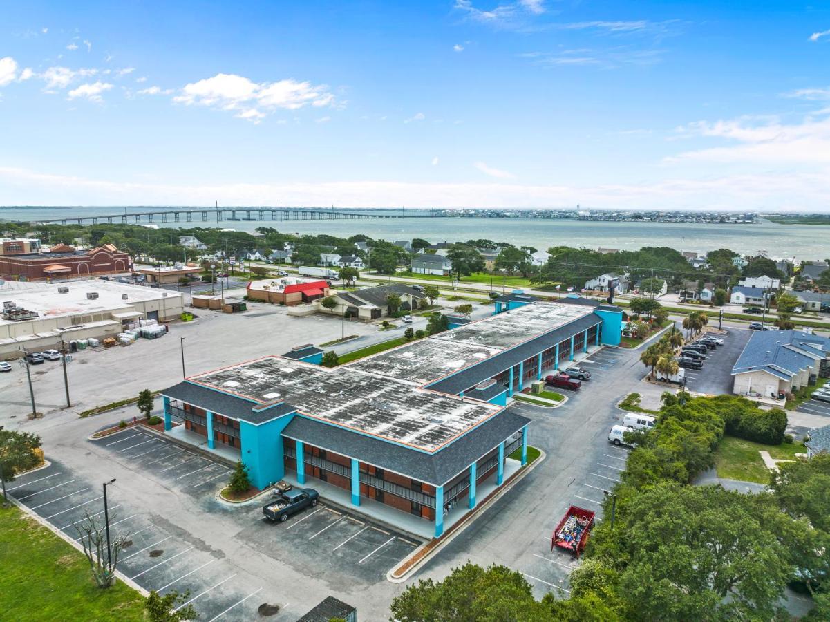 Garnet Inn & Suites, Morehead City Near Atlantic Beach Екстер'єр фото