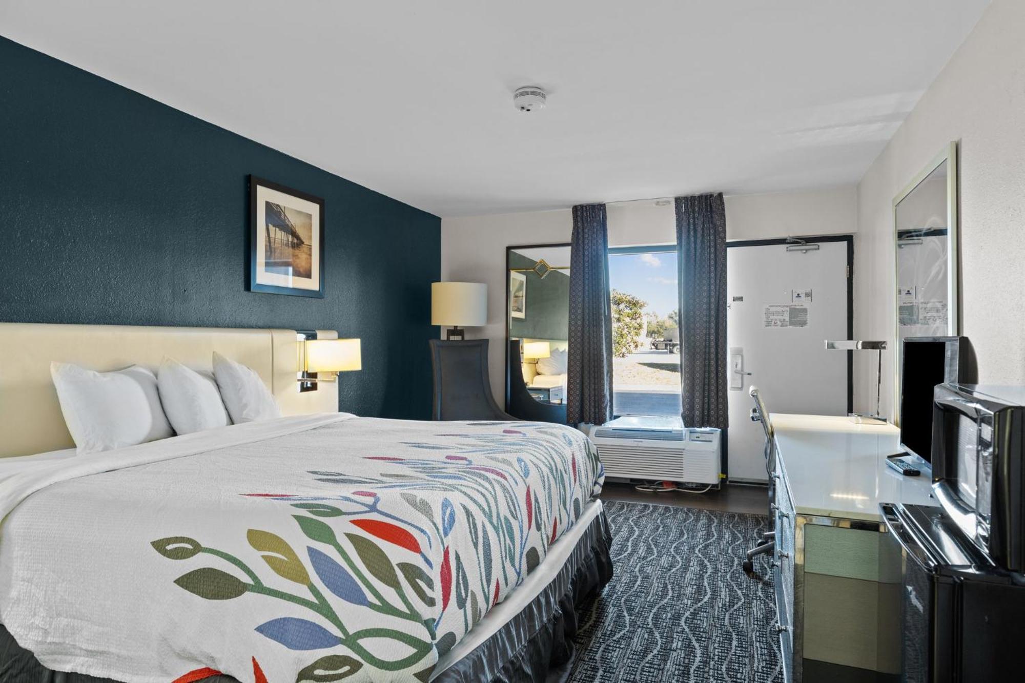 Garnet Inn & Suites, Morehead City Near Atlantic Beach Екстер'єр фото