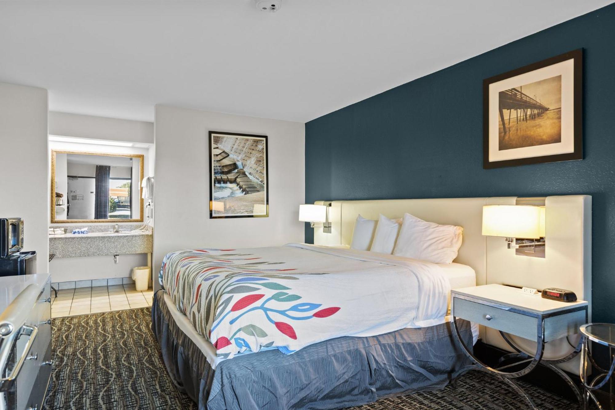 Garnet Inn & Suites, Morehead City Near Atlantic Beach Екстер'єр фото